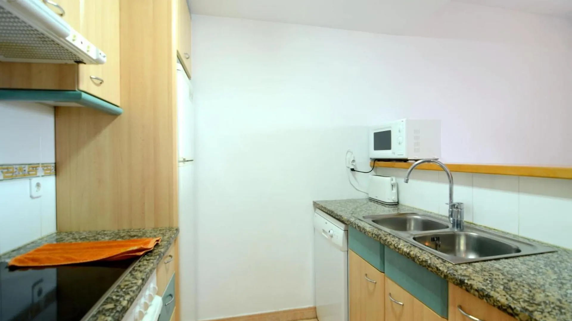 Port Pals E 202 Apartment